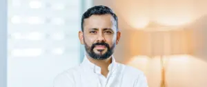 Porträt von Prof. Dr. med. Carlos Cardoso, Facharzt für Pneumologie und Innere Medizin am LungenZentrum Hirslanden Zürich
