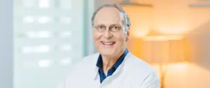 Porträt von Dr. med. Karl Klingler, Facharzt für Pneumologie und Innere Medizin am LungenZentrum Hirslanden Zürich