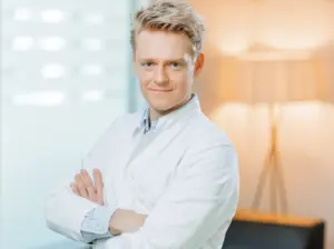 Porträt von Dr. med. Maurice Roeder, Facharzt für Pneumologie am LungenZentrum Hirslanden Zürich