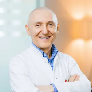 Porträt von Prof. Dr. med. Ilhan Inci, Facharzt für Thoraxchirurgie am LungenZentrum Hirslanden Zürich