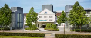 Außenaufnahme des LungenZentrums Hirslanden Zürich